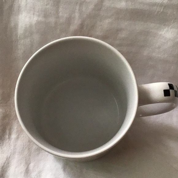 Vintage Mary Engelbreit "We Don't Care How They Do It In New York" Coffee Mug - Picture 5 of 7